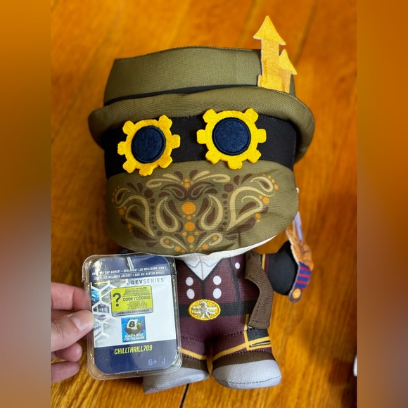 Bundle of (5) DEVSERIES Plush + Codes - Picture 3 of 7